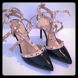 Lavie studded pointy toe heel
